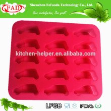 Eco-friendly FDA LFGB Approved Kitchen Cooking Tools Home Ice Maker Soft Cute Car shape Silicone Ice Mold